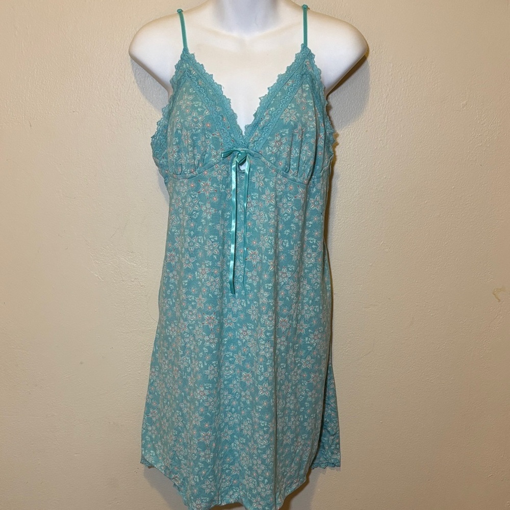 Old Navy Floral Lace Chemise in Light Blue